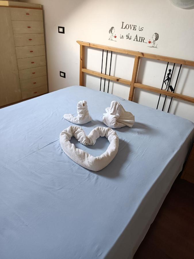 Hakuna Matata ,Grazioso Appartamento In Centro Caserta Bagian luar foto